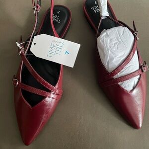 Time and Tru Women's Strappy Sling Sandals - Burgundy